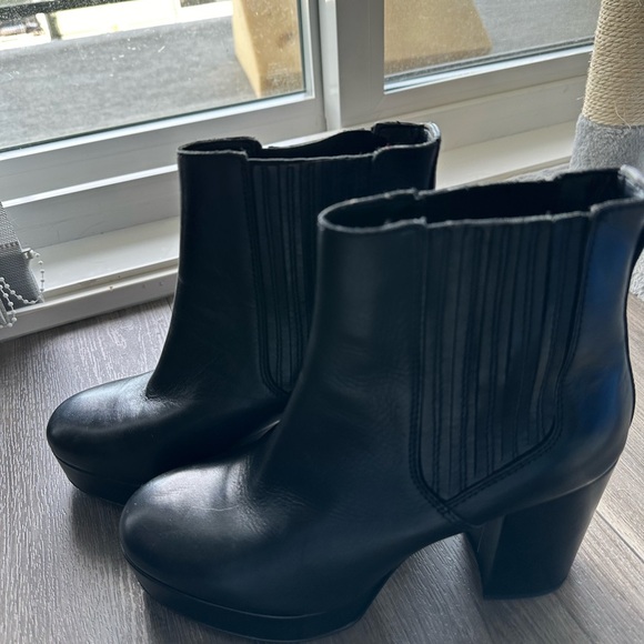 Little Burgundy Black Ankle Boots size 8.5 MADE IN ITALY - Picture 8 of 11